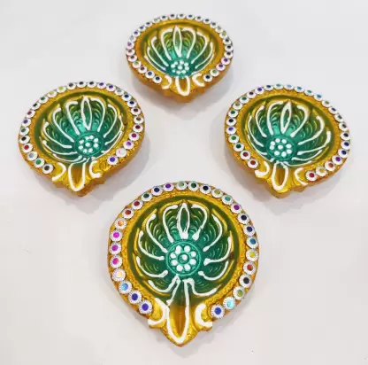 Decorative teracotta/clay diya (Pack of 4)