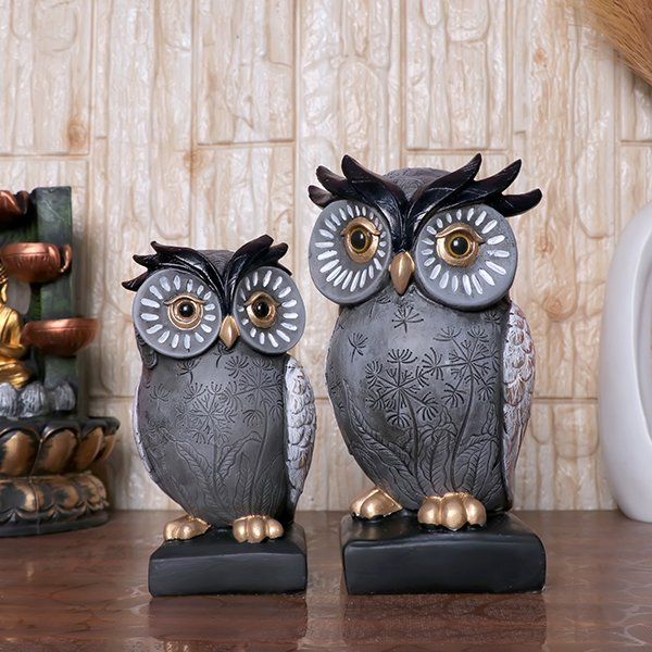 Decorative Owl Figurine Set ? Handcrafted Resin Sculpture ? 3 Sizes Available (17cm, 15cm, 13cm)