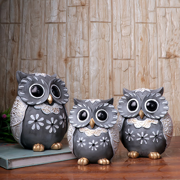 Handcrafted Brown & Green Owl Figurine Set – Decorative Showpiece with Three Different Sizes (Large: 17cm H x 13cm L x 8cm D, Medium: 15cm H x 12cm L x 7cm D, Small: 13cm H x 10cm L x 6cm D)