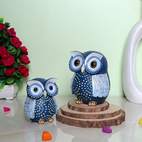 Handcrafted Owl Figurine Set – Decorative Showpiece With Two Different Sizes (Large: 13cm H x 9cm L x 9cm D, Small: 10cm H x 7cm L x 7cm D)