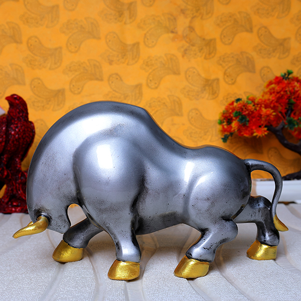 Bull Showpiece for Home Decor (Grey) Polyresin – 7 Inch